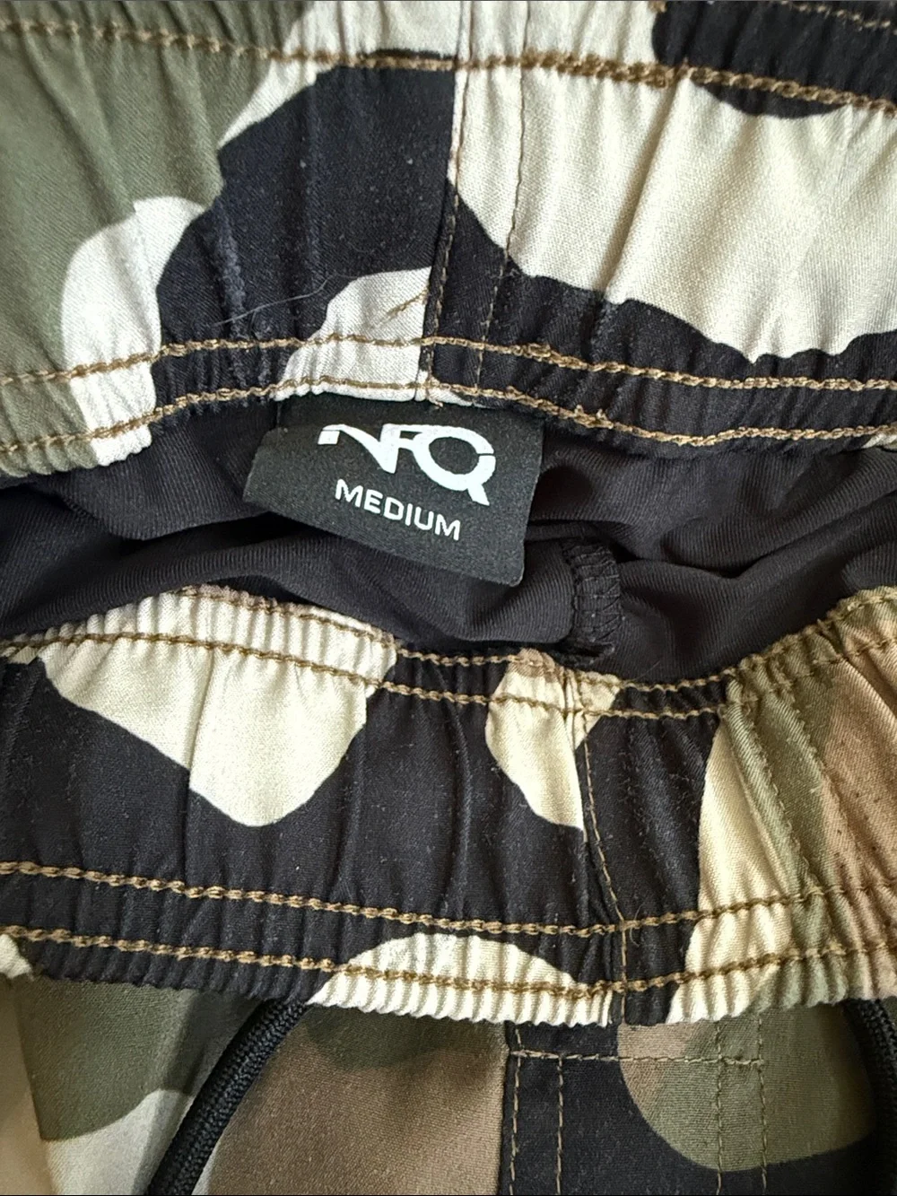 NFQ Mens lined shorts M- Olive/Brown